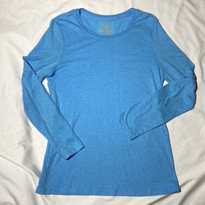 Faded Glory Long Sleeve Scoop Neck Top. Large. Medium Blue.